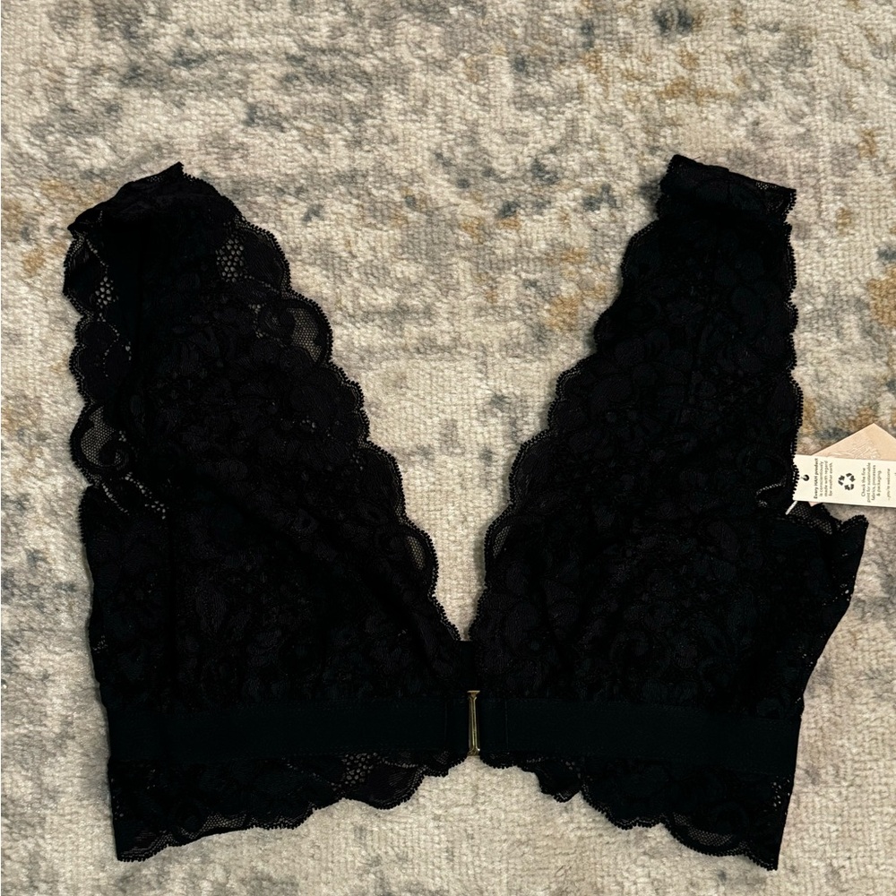 WE ARE HAH got ur back lace bralette - Picture 3 of 5